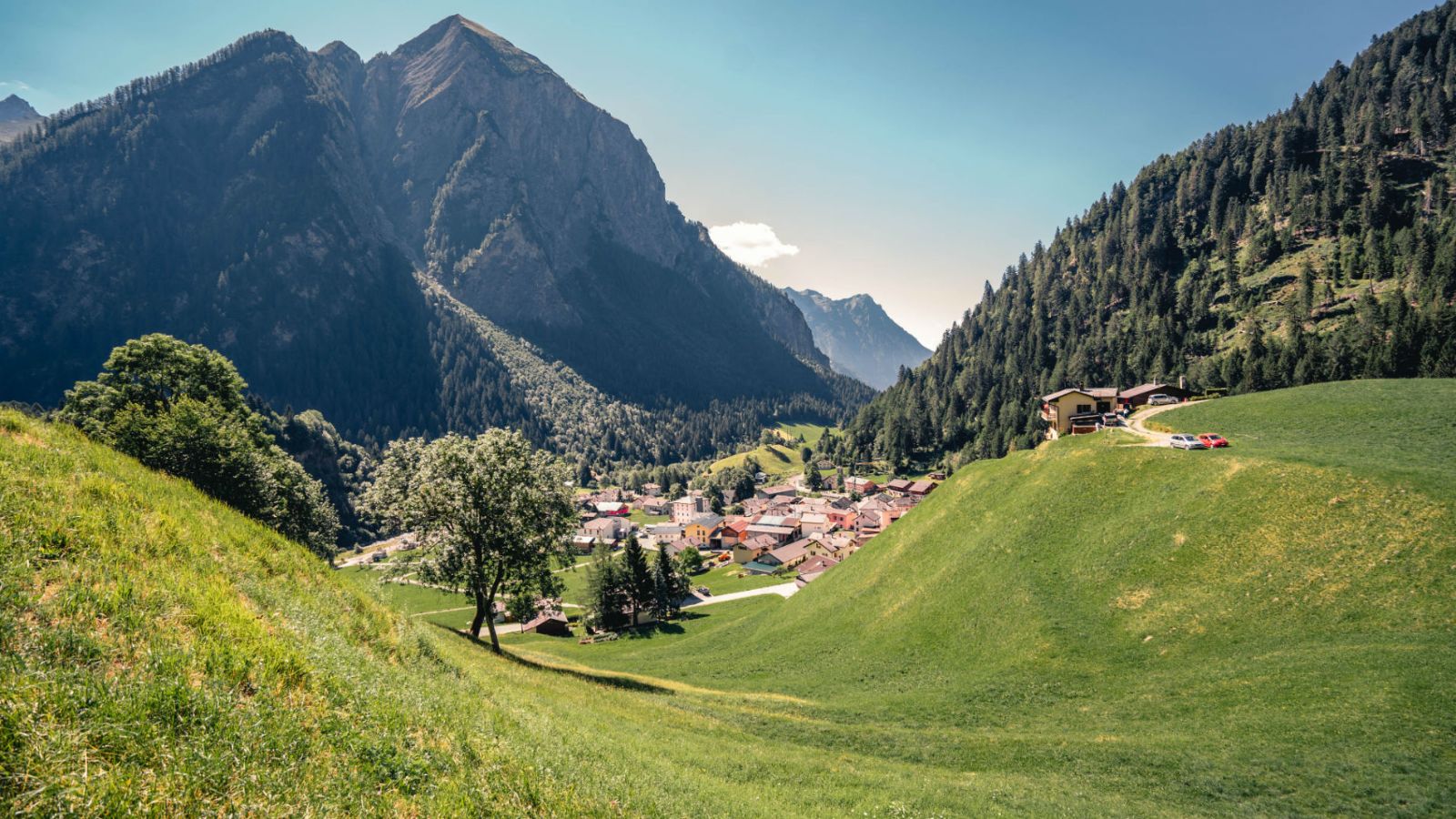 Mountain biking in Bovarina