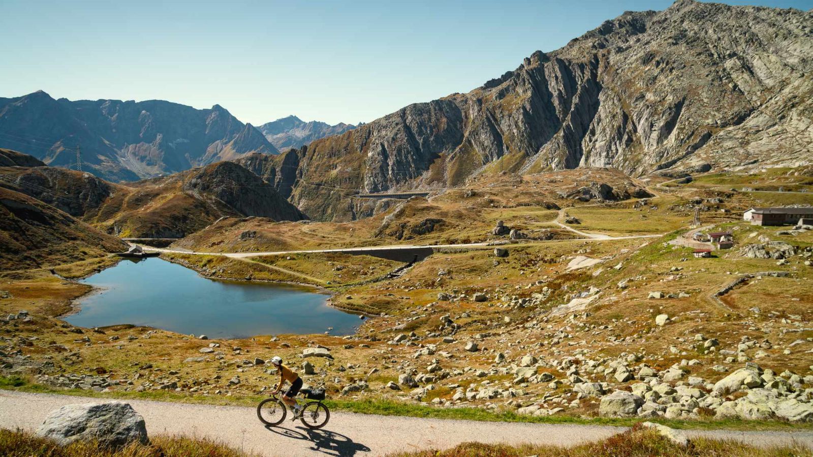 Lago dei Morti - San Gottardo ©aswisswithapulse