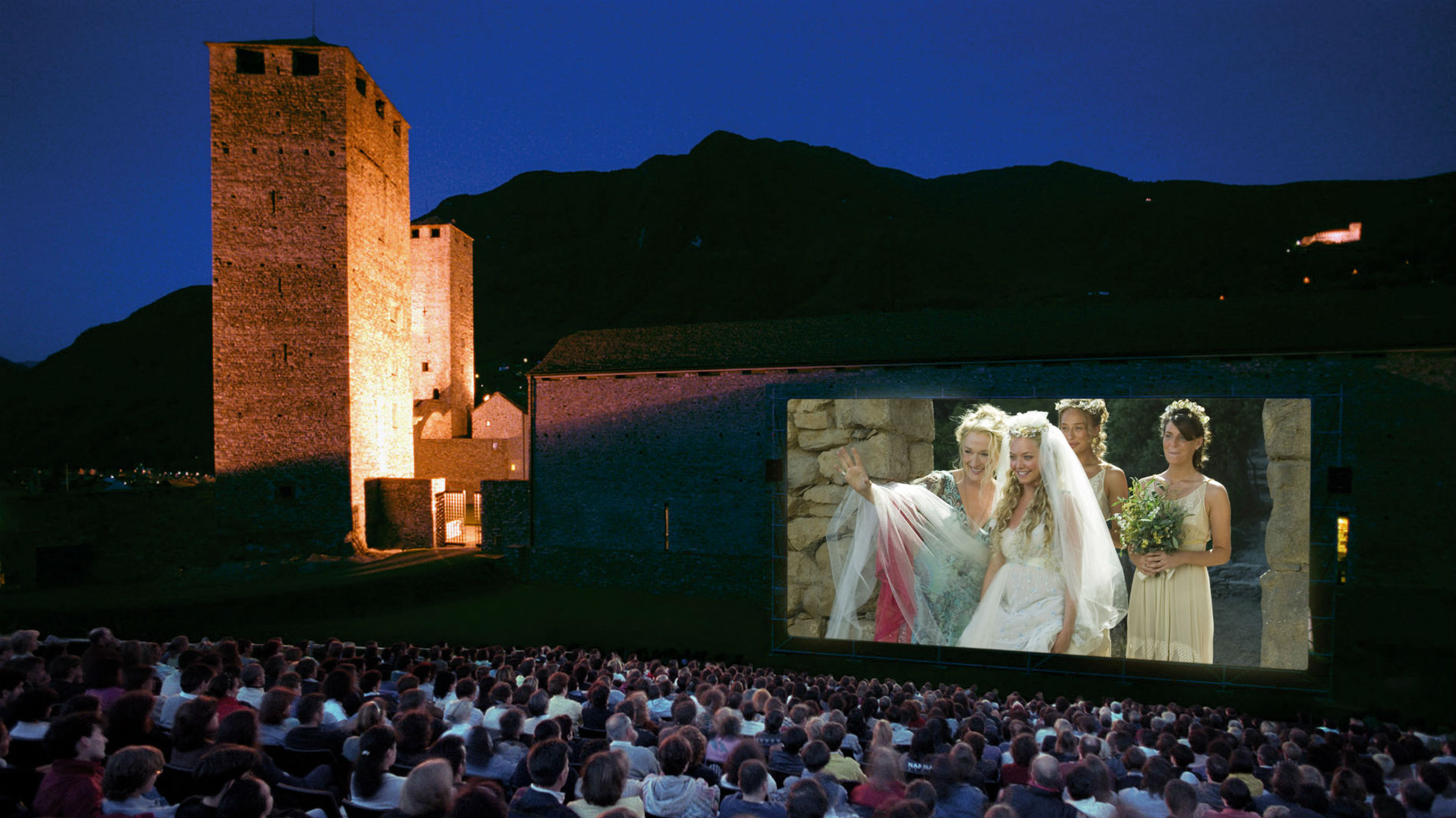 Coop Open Air Cinema Bellinzona | Castel Grande - Servizio navetta