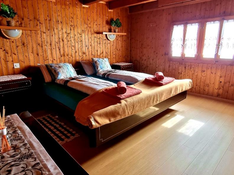 Image 2 - Chalet Della Torre B&B