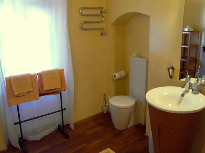 Image 3 - La Villa - B & B