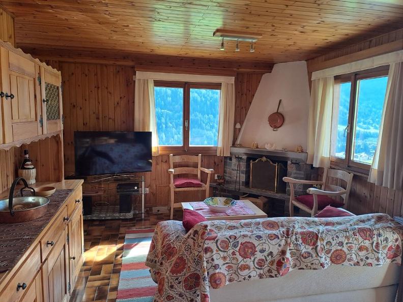 Image 2 - Chalet Luina