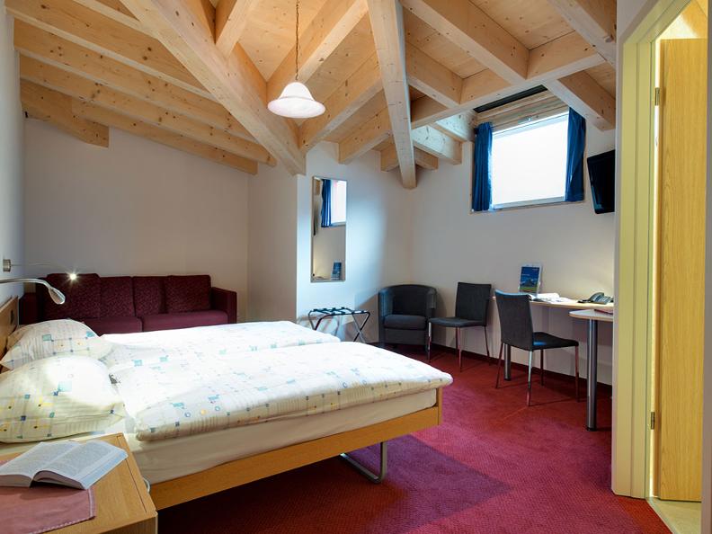 Image 6 - Hotel la Perla, S.Antonino