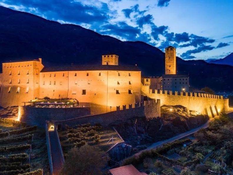 Image 9 - Ristorante Castelgrande