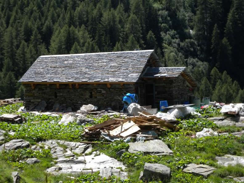 Image 2 - Rifugio Giümèla