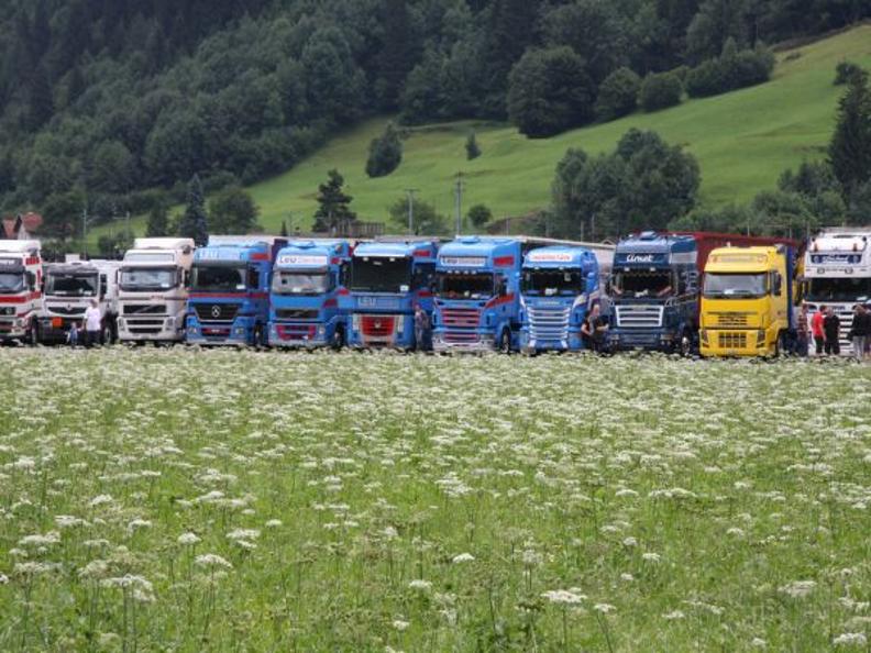 Image 2 - Raduno Truck Team Gottardo