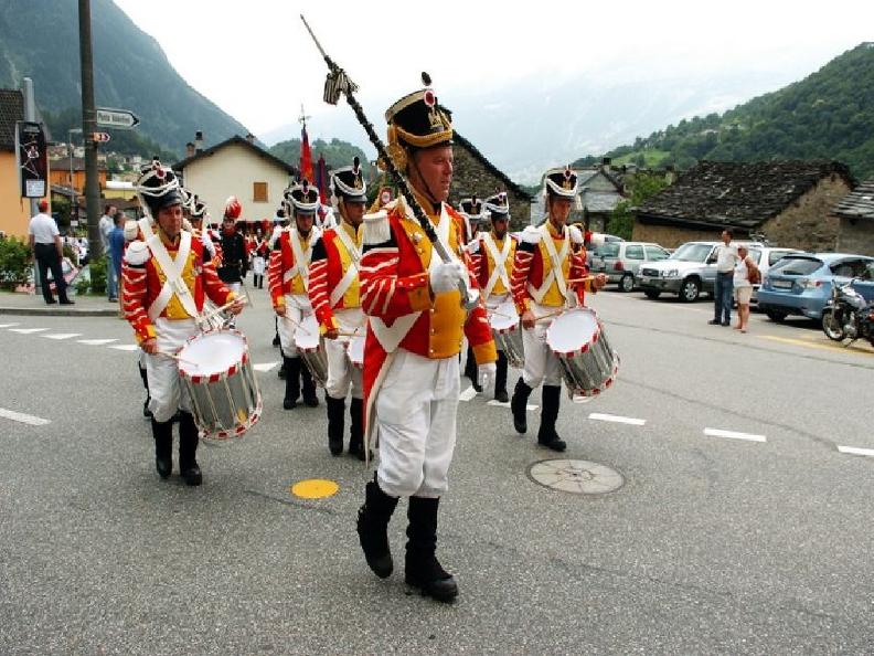 Image 2 - Festa della Madonna del Rosario - Parade historique de la milice