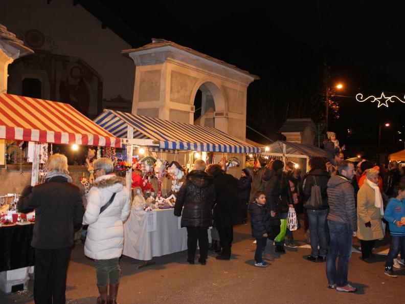 Image 3 - Mercatino Natalizio di Malvaglia