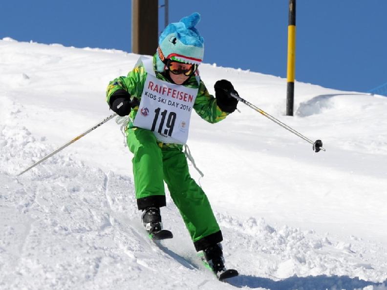 Image 0 - Raiffeisen Kids Ski Day Campo Blenio Image 0 - Raiffeisen Kids Ski Day Campo Blenio