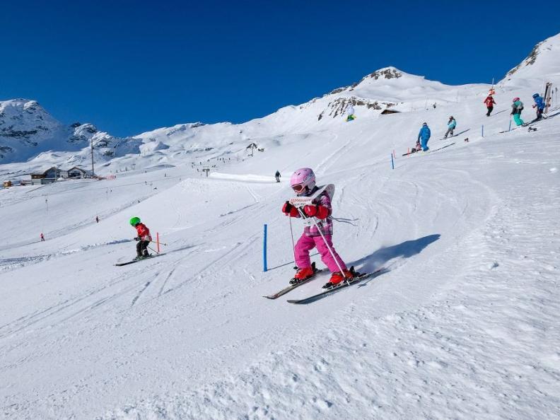 Image 2 - Raiffeisen Kids Ski Day 2025 - Campo Blenio