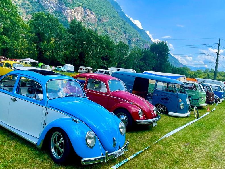 Image 1 - 12th international gathering of VW Beetles and derivatives VW Boxer Team Ticino