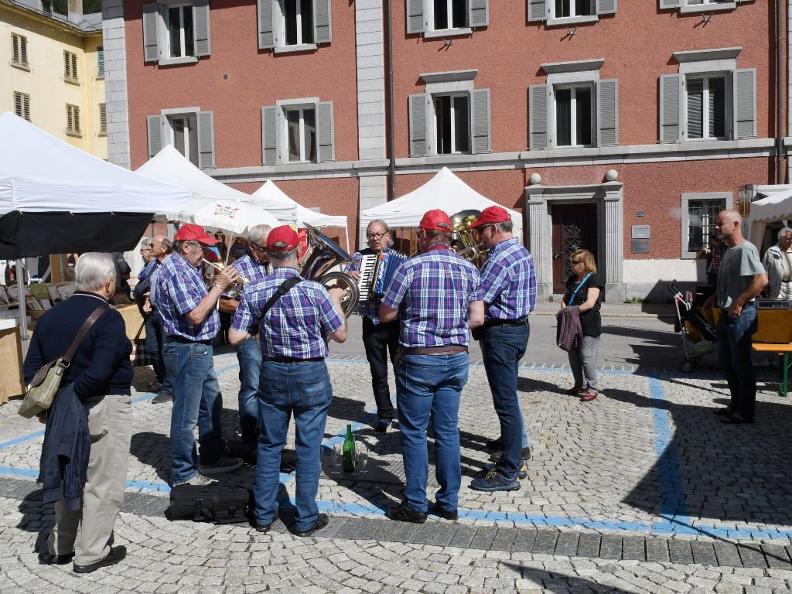 Image 1 - Mercato fine estate 40° Fiera Mercato