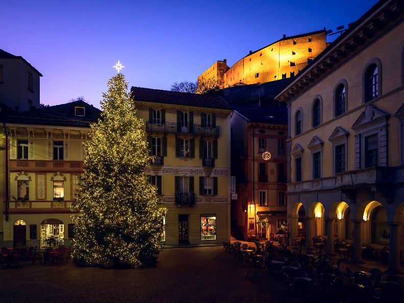 Image 2 - Natale in Città
