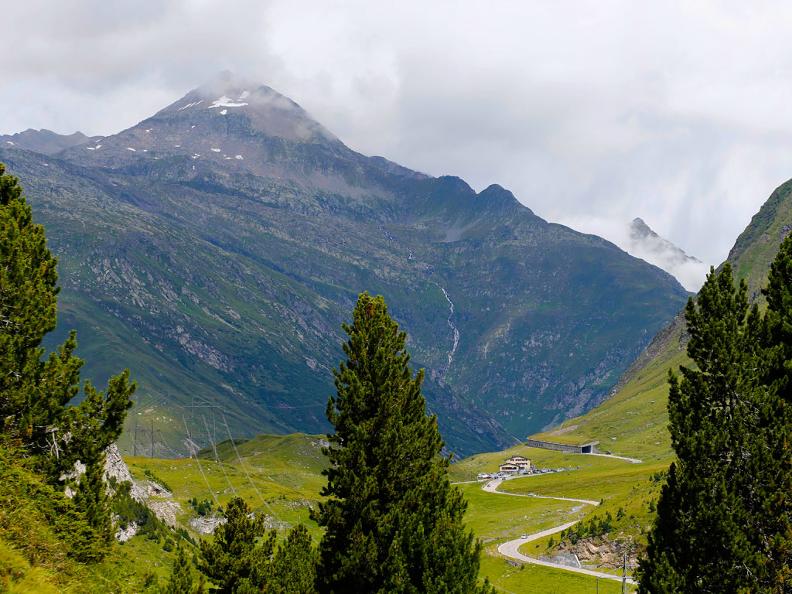 Image 0 - The Lukmanier Pass Image 0 - The Lukmanier Pass