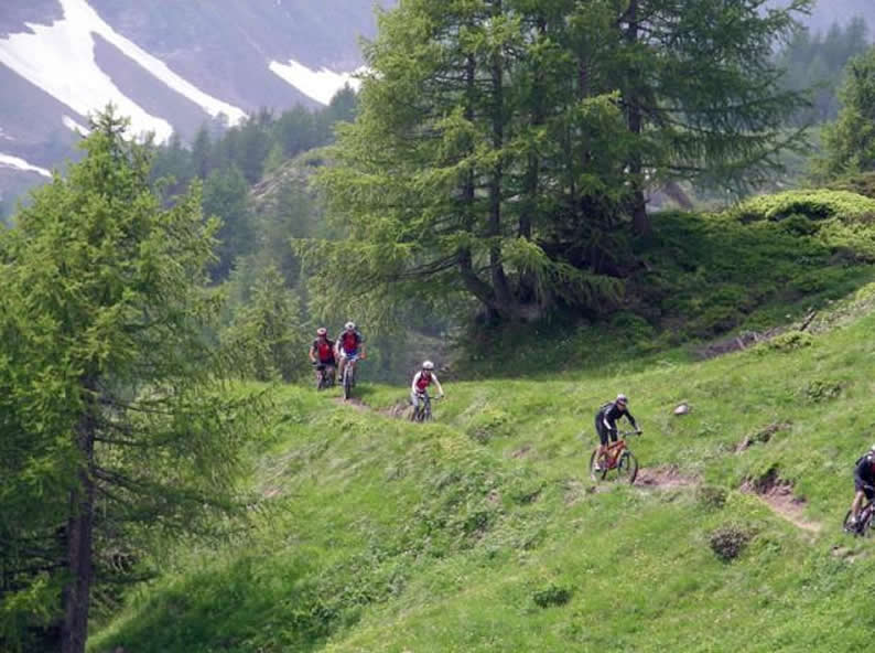 Image 1 - Associazione BlenioBike per promuovere lo sport e il turismo MOUNTAIN BIKE