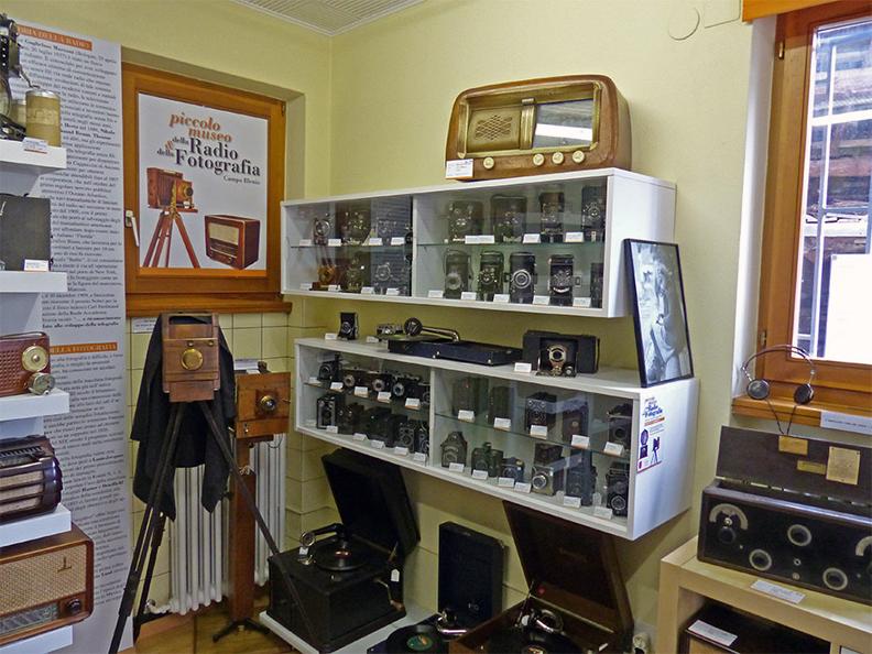 Image 0 - Piccolo Museo della Radio e della Fotografia Image 0 - Piccolo Museo della Radio e della Fotografia