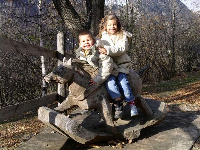 Image 3 - Parco giochi Calonico 