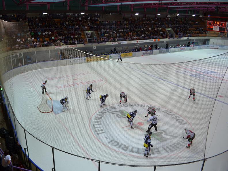 Image 5 - Raiffeisen BiascArena 