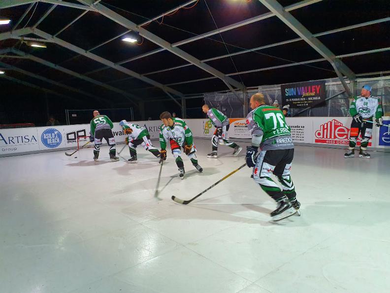 Image 2 - Ice Rink Orino Arena