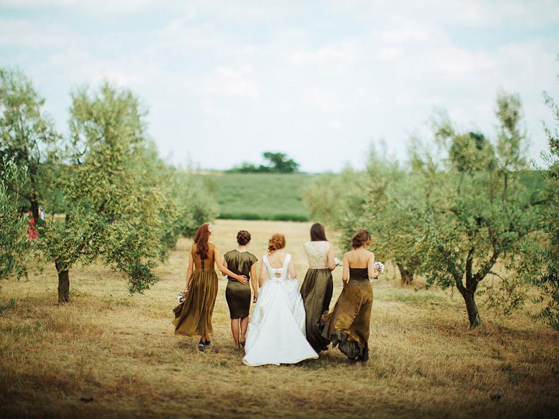 Image 2 - Laura Dova Weddings