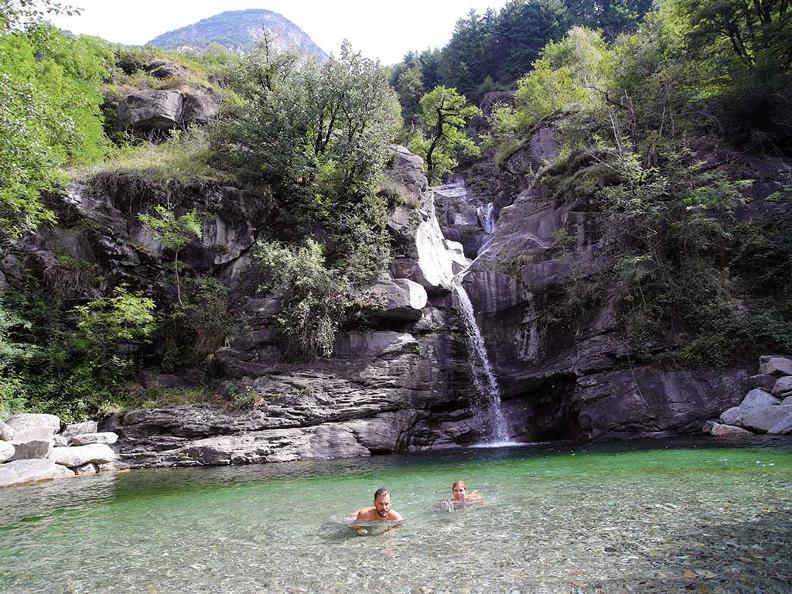 Image 1 - Il Pozzón di Osogna