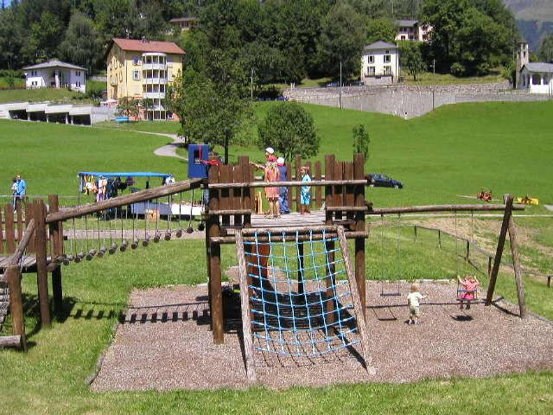Image 3 - Parco giochi Dalpe