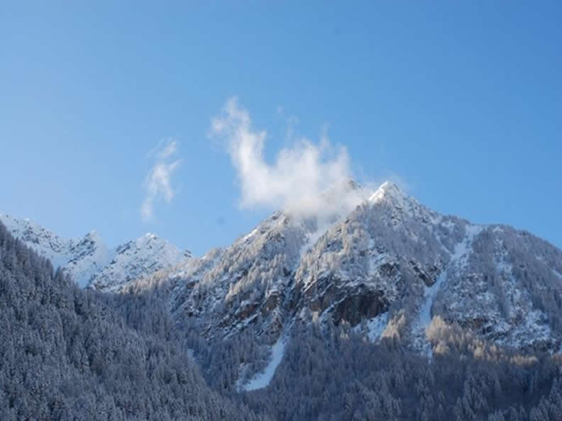 Image 2 - Impianti sciistici Prato Leventina