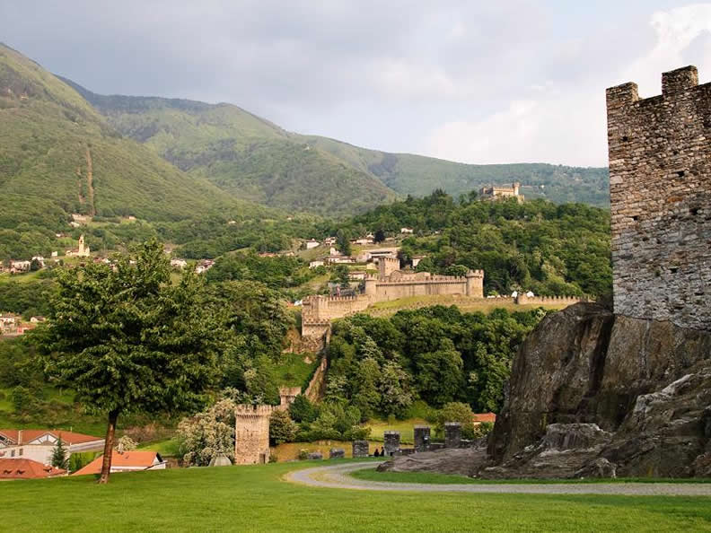 Image 6 - Castello di Sasso Corbaro
