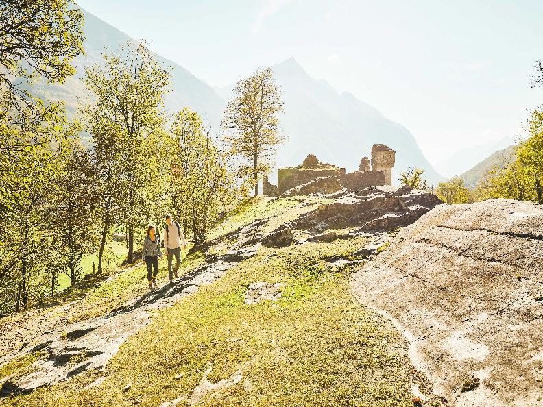 Image 2 - Rovine del Castello di Serravalle