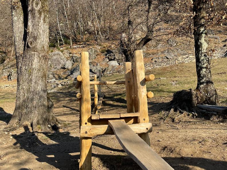 Image 7 - Spielplatz Curzutt
