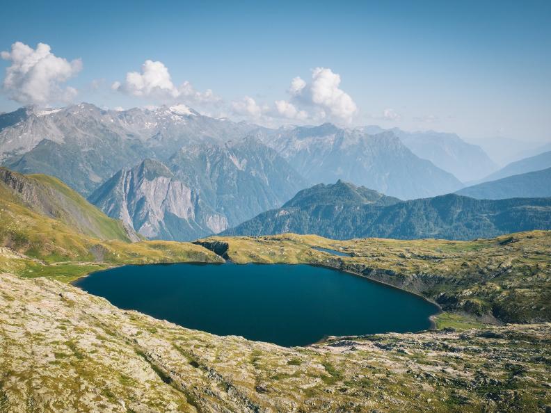 Image 1 - Lac Retico