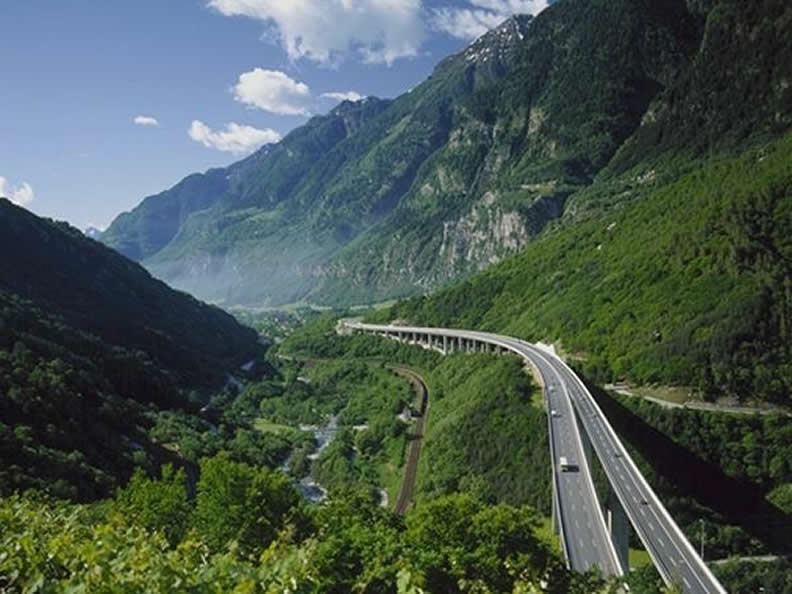 Image 2 - Il Ticino dall'alto