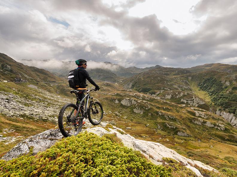 Image 3 - Vacanze in MTB: Gottardo Bike