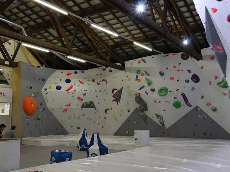 Image 1 - Salle Alpha Boulder 