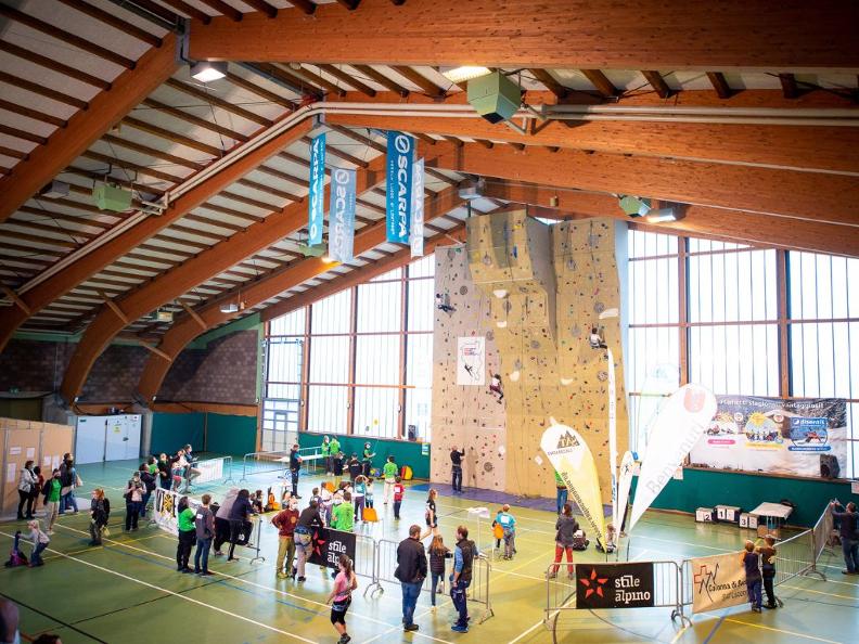 Image 1 - AUSGESETZT- Kletterhalle - Polisport Olivone