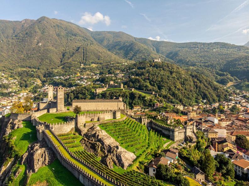 Image 0 - Bellinzona: la città dei Castelli Image 0 - Bellinzona: la città dei Castelli