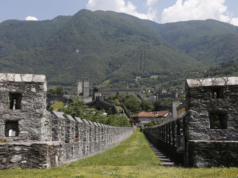 Image 7 - La Fortezza di Bellinzona e i suoi castelli