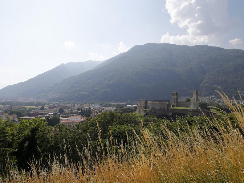 Image 13 - La Fortezza di Bellinzona e i suoi castelli