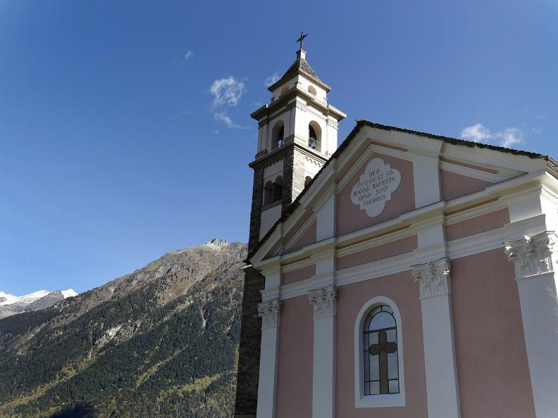 Image 17 - La chiesa romanica di San Carlo a Negrentino