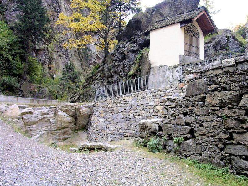 Image 3 - Il Sentiero Gottardo: Dazio Grande - Faido