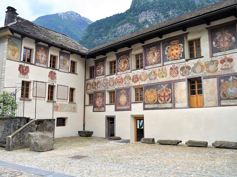 Image 3 - Il Sentiero Gottardo: Giornico