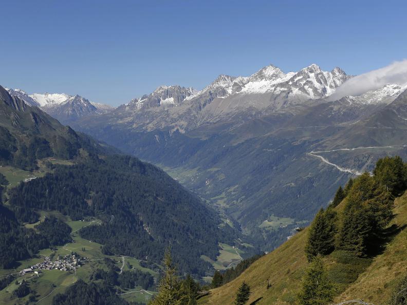 Image 3 - Sentiero dei laghi della Val Piora