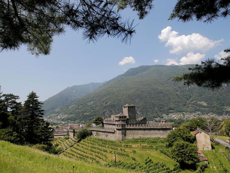 Image 5 - Le colline fortificate di Bellinzona