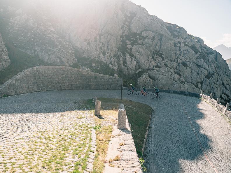 Image 12 - San Gottardo Tour