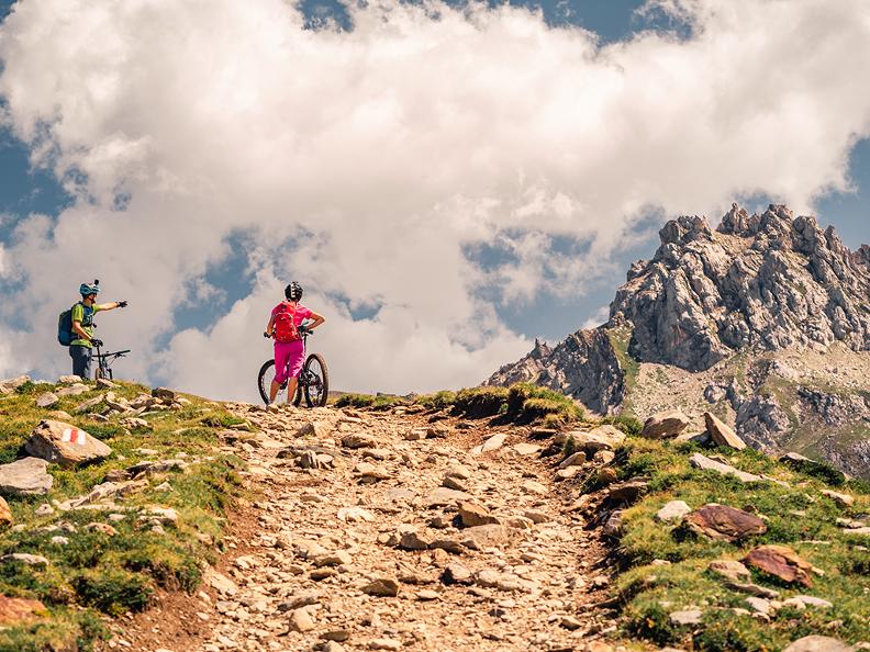 Image 3 - Gottardo Bike
