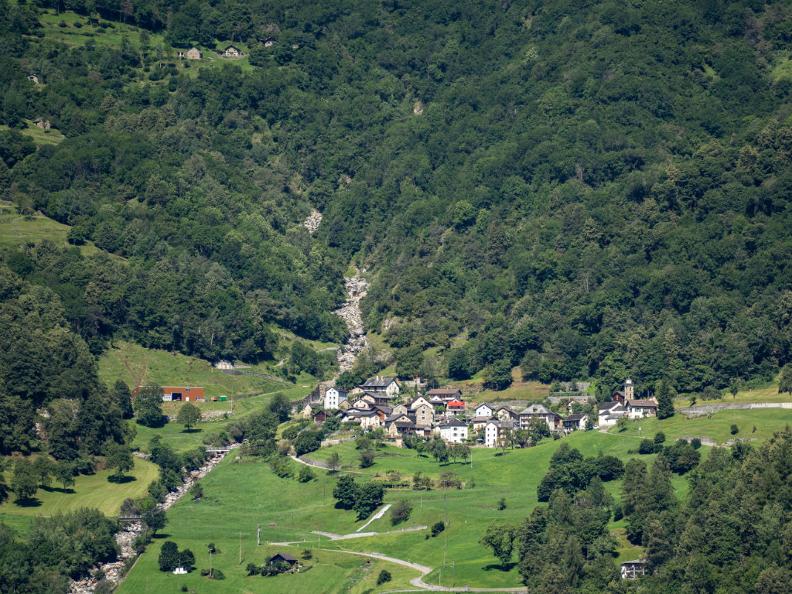 Image 2 - Acquarossa: historical path number 4