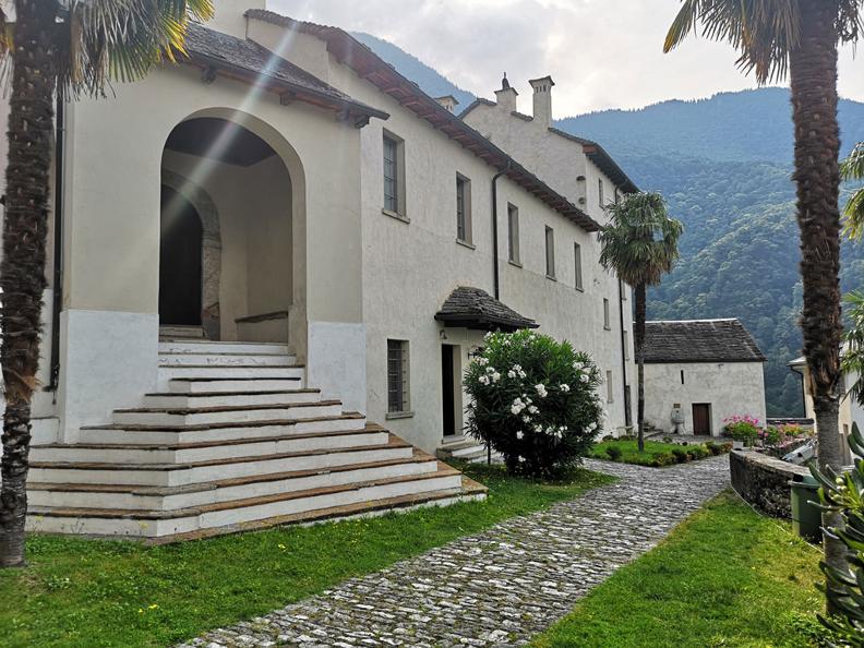 Image 1 - Claro e il suo Monastero