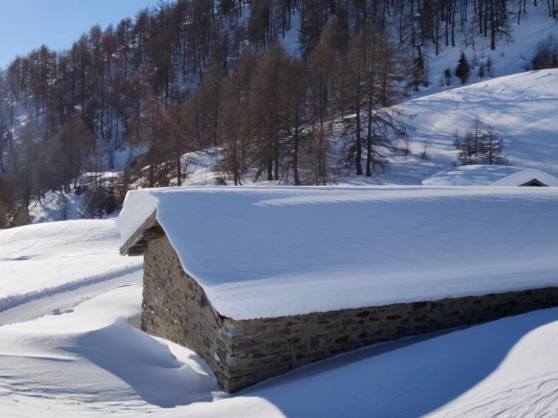 Image 1 - Sentiero invernale Pian Nara-Cancorì
