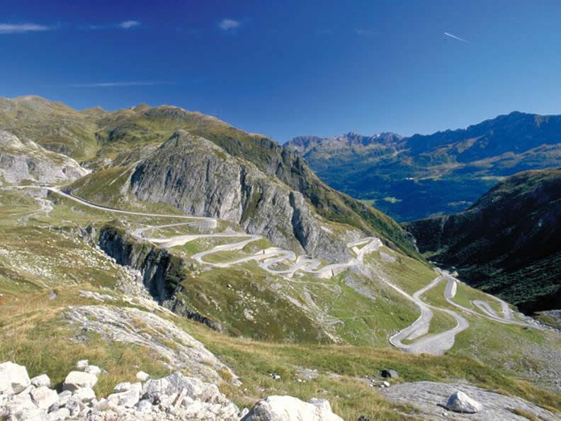 Image 2 - Chiosco  Panorama San Gottardo