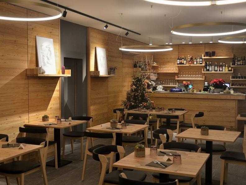 Image 1 - Ristorante il Larice, Leontica